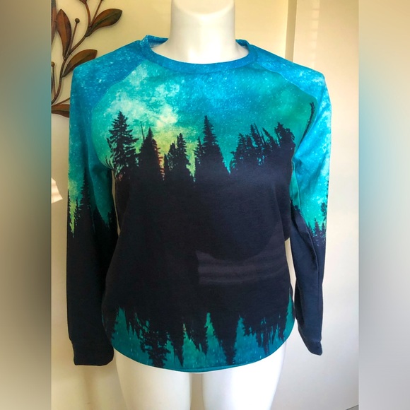 Wilderness Sweatshirt - Picture 1 of 11